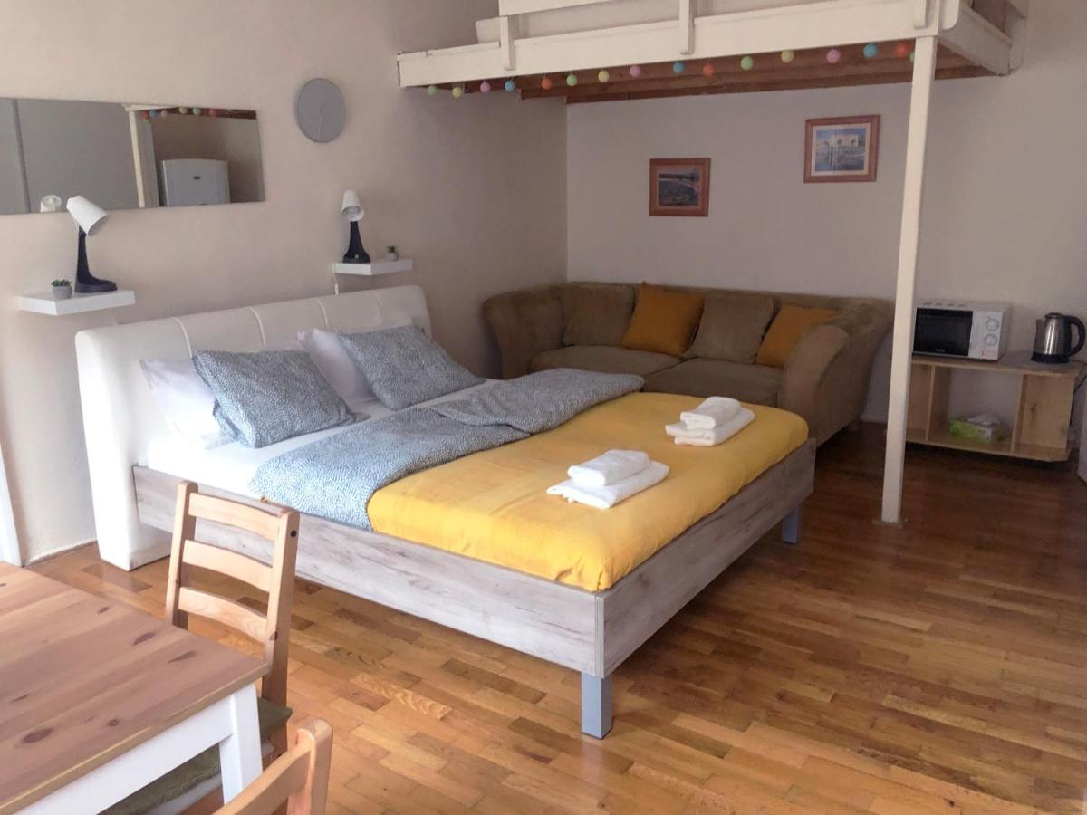 V57 Apartment Oktogon บูดาเปสต์ ภายนอก รูปภาพ